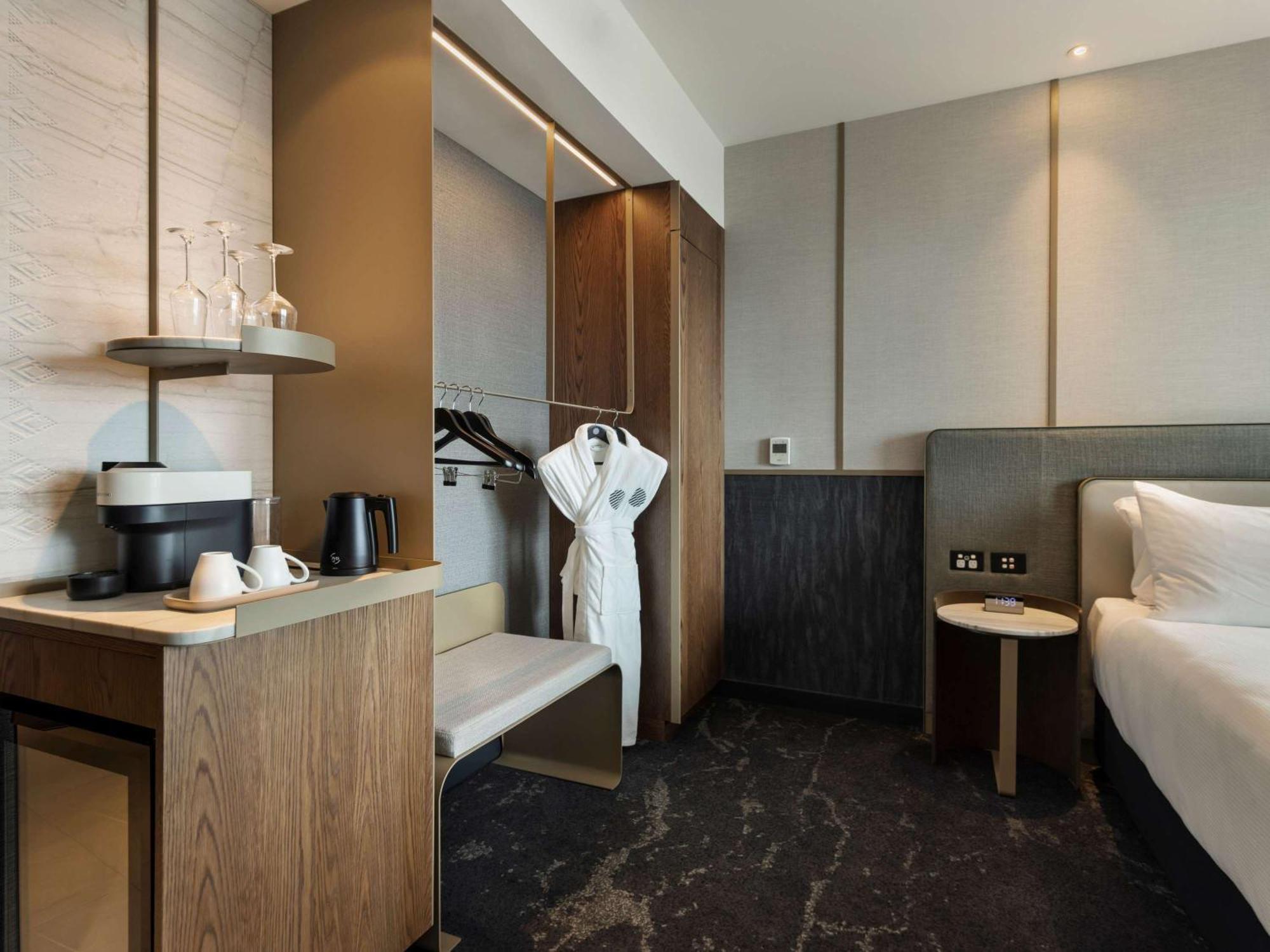Hotel Pullman Auckland Airport Esterno foto Deluxe Room