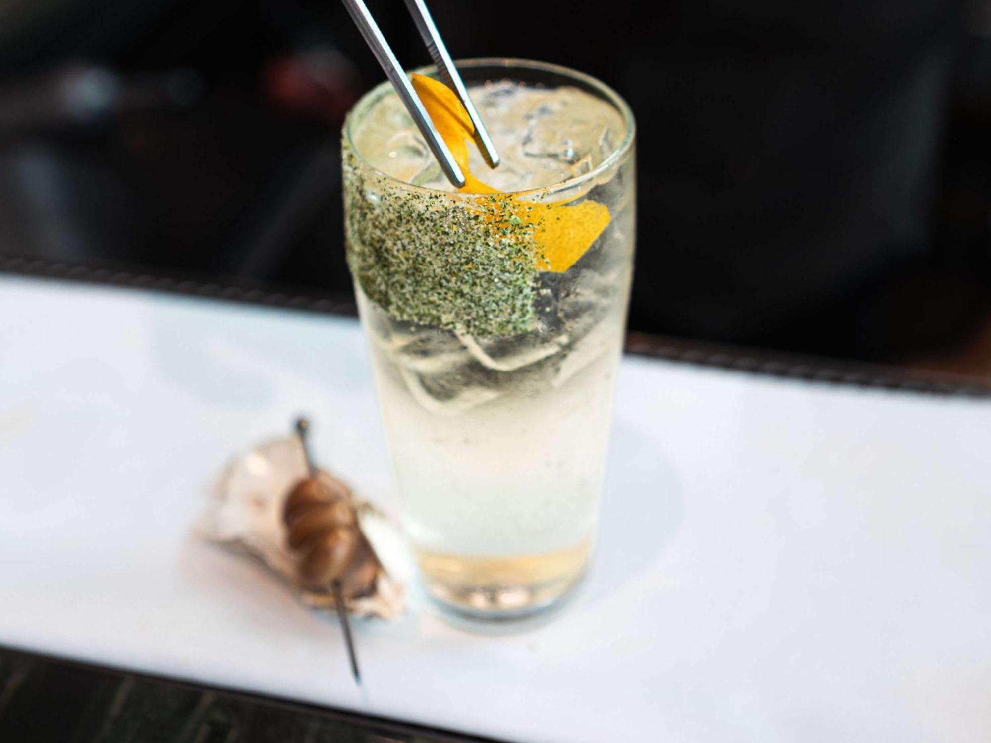 Hotel Pullman Auckland Airport Esterno foto A French 75